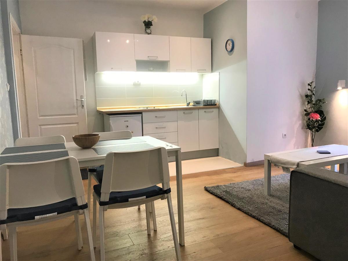 Kona Apartment Βελιγράδι Εξωτερικό φωτογραφία